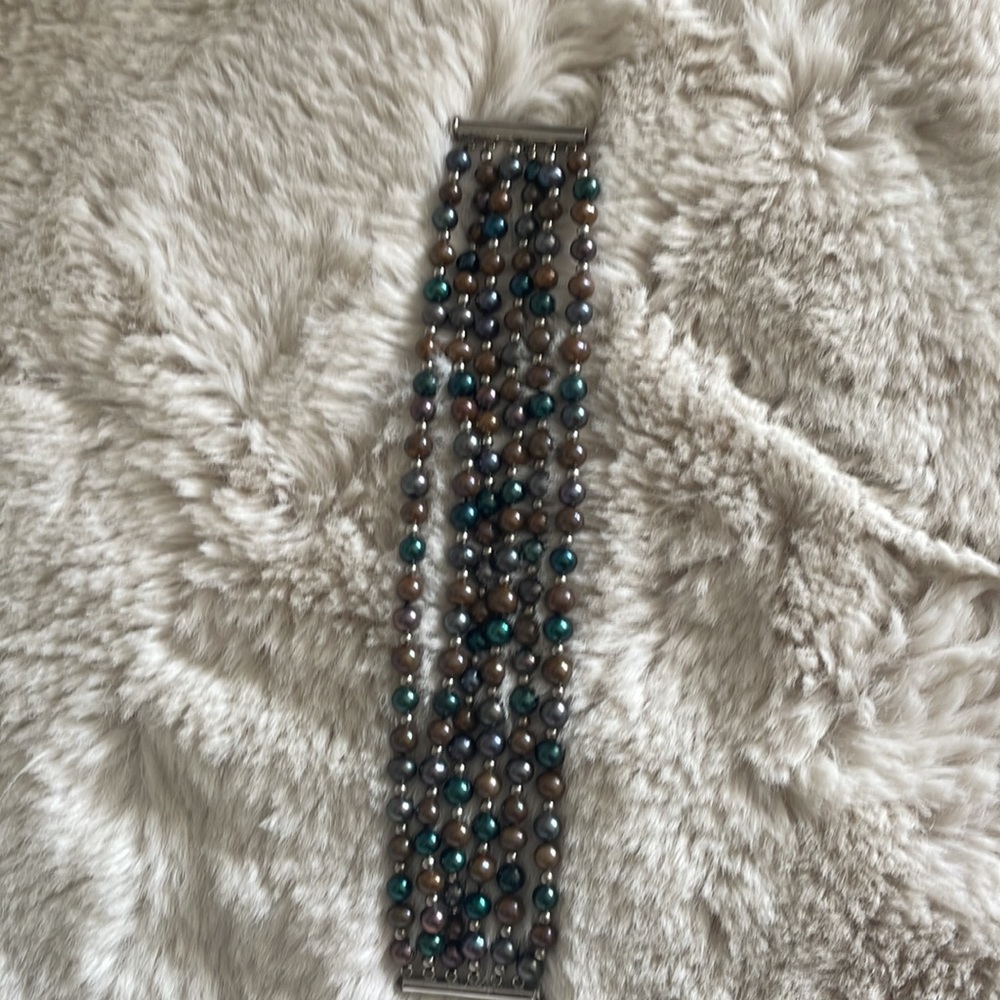 Olive, Purple an Grey beaded 6 string bracelet